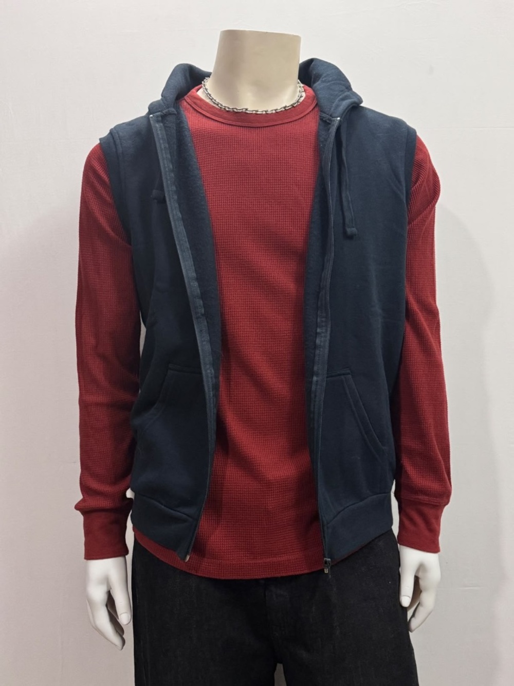 BENCH EVERYDAY Men's Sleeveless Zip-Up Hoodie Navy Blue Vest Sweatshirt Size L P
